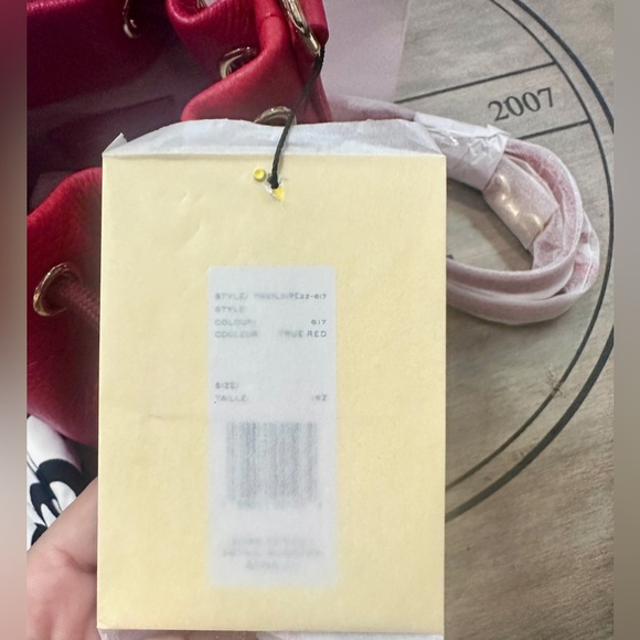 👜🔴MARC JACOBS THE LEATHER MICRO BUCKET - NWT🔴👜 - Picture 3 of 16